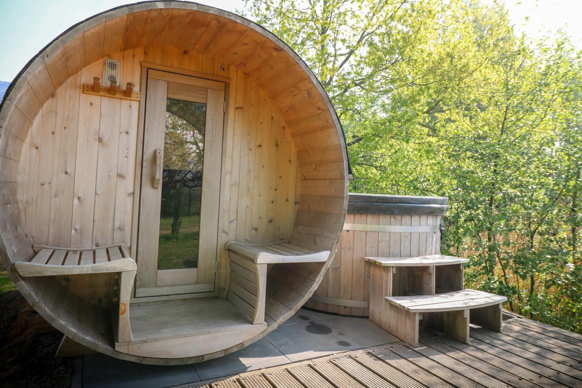 Hof Nieuwerkerk Camping *